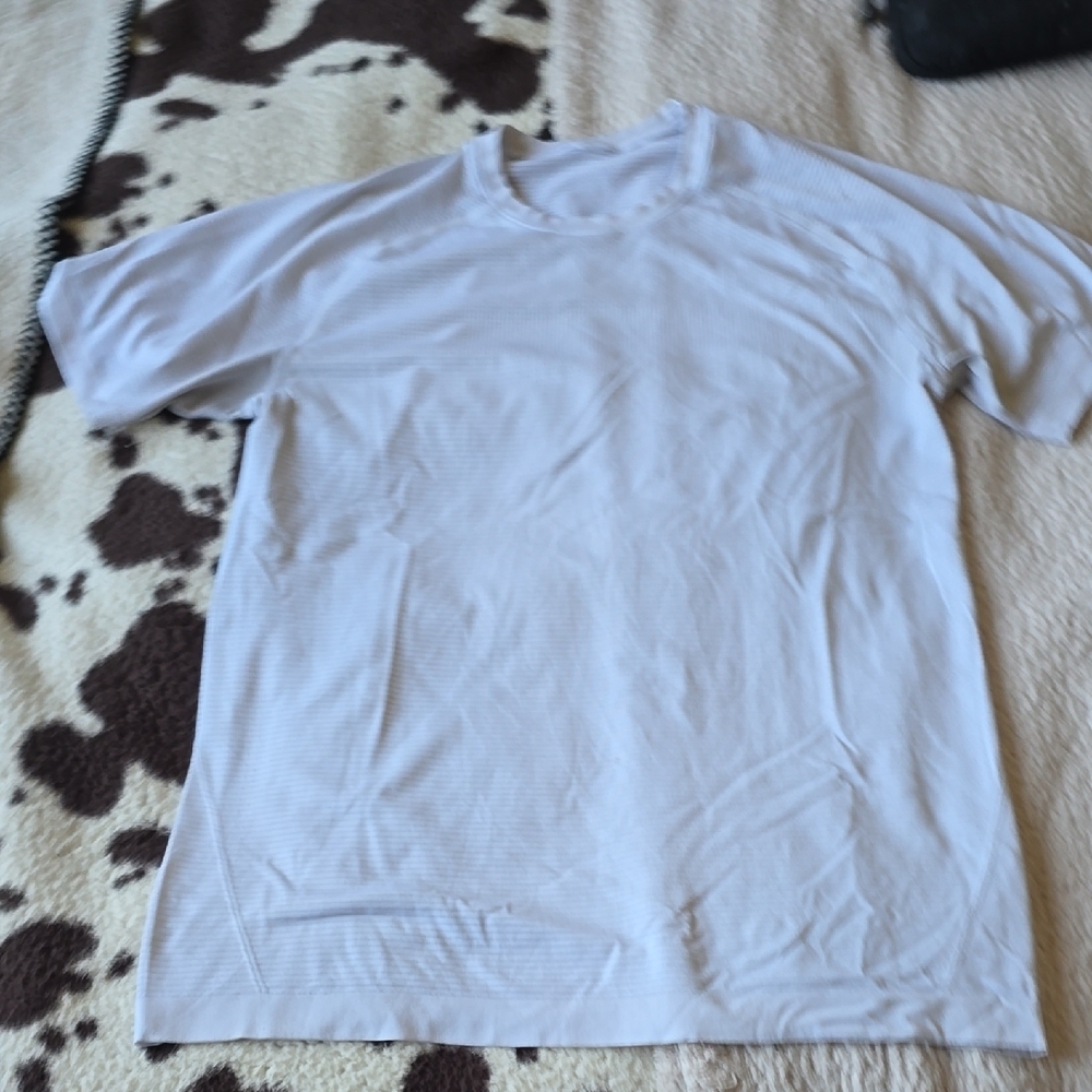 Men's Lululemon White Shirt Small